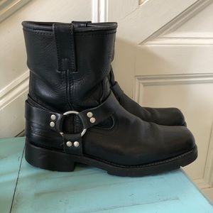 oilresistant wtrprf steeltoed motorcycle leather